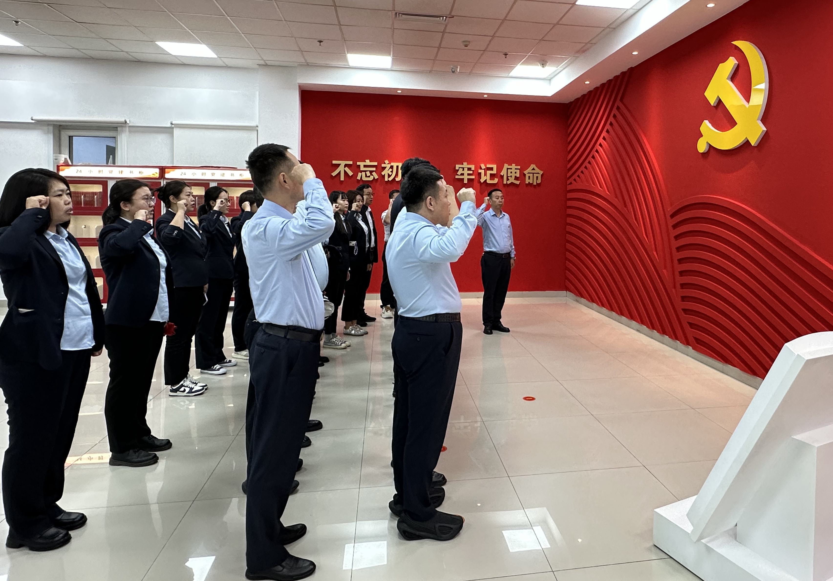 微信图片_20250918192927_400_224.jpg