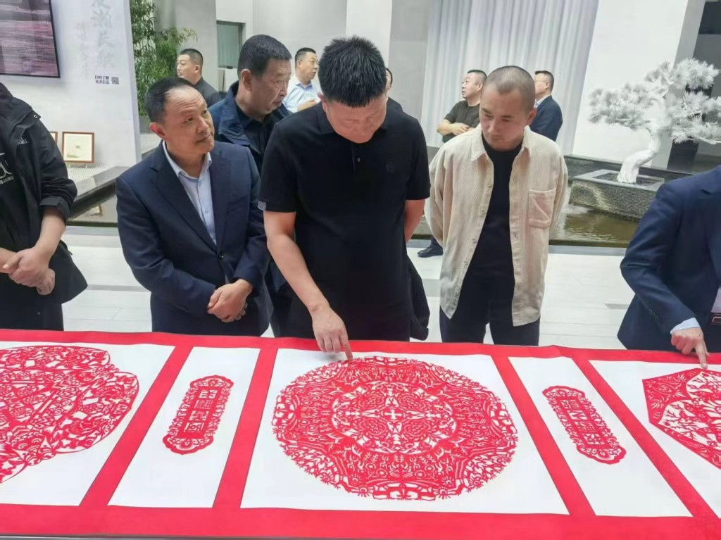 96fe6d750e6d1c79424cfd76e34de494.jpg 96fe6d750e6d1c79424cfd76e34de494.jpg